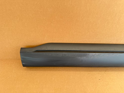 721341. Honda CR-V 2023-2027 Front Left Door Lower Trim Molding Garnish OEM - Picture 6 of 21