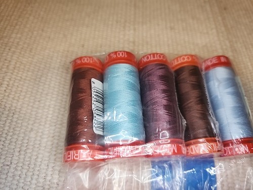 New - SEWING THREAD LOT- 10 Small Spools-Aurifil Cotton 50wt Assorted - Picture 2 of 4