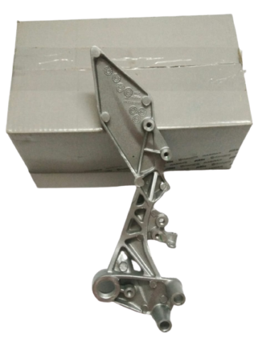 ADATTO PER KTM DUKE 125 2015-2020 SUPPORTO POGGIAPIEDI RH STEP HOLDER - Photo 4/5