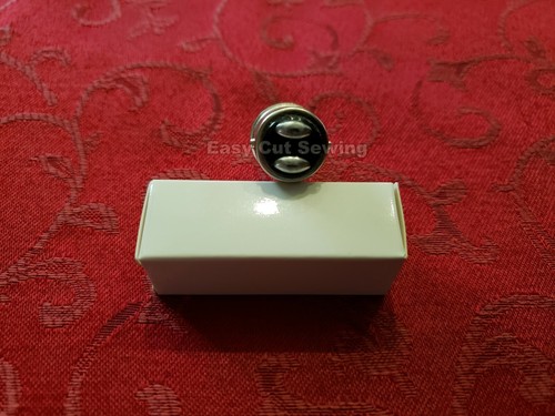 Push in Light LED Bulb Bernina 530,640,701,730,801,807,830,830 Clear LED BULB - Picture 2 of 2