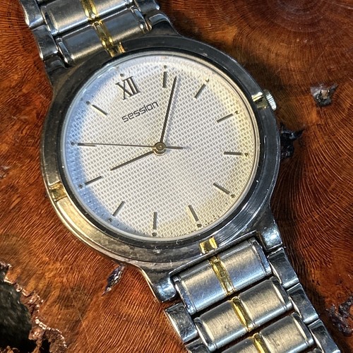 VTG Seiko Session Women’s Silver Gold Tone Silver Dial 31mm Round New Battery - Picture 1 of 10