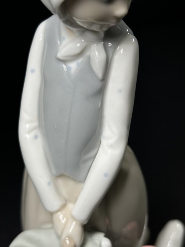 Vintage Zaphir by Lladro Porcelain Figurine Lady with Chicks Rooster 8.5 Spain - Picture 6 of 17