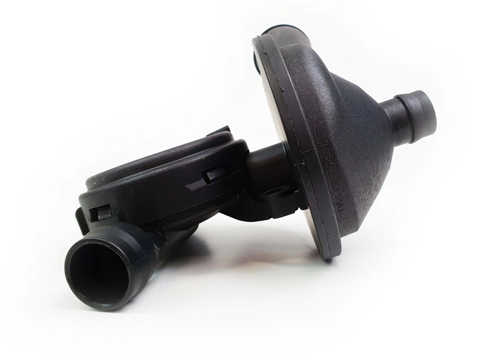 Separador de aceite respirador cárter PCV - 2.0 gasolina 11617526654 - BMW E90 E91 E87 Foto 4 de 4