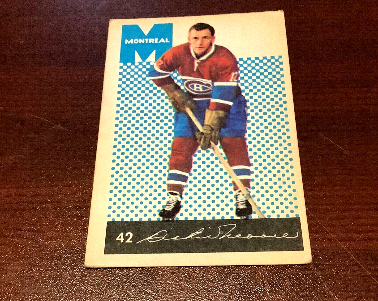 1962-63  Parkhurst #42 DIckie Moore HOF  Montreal Canadiens