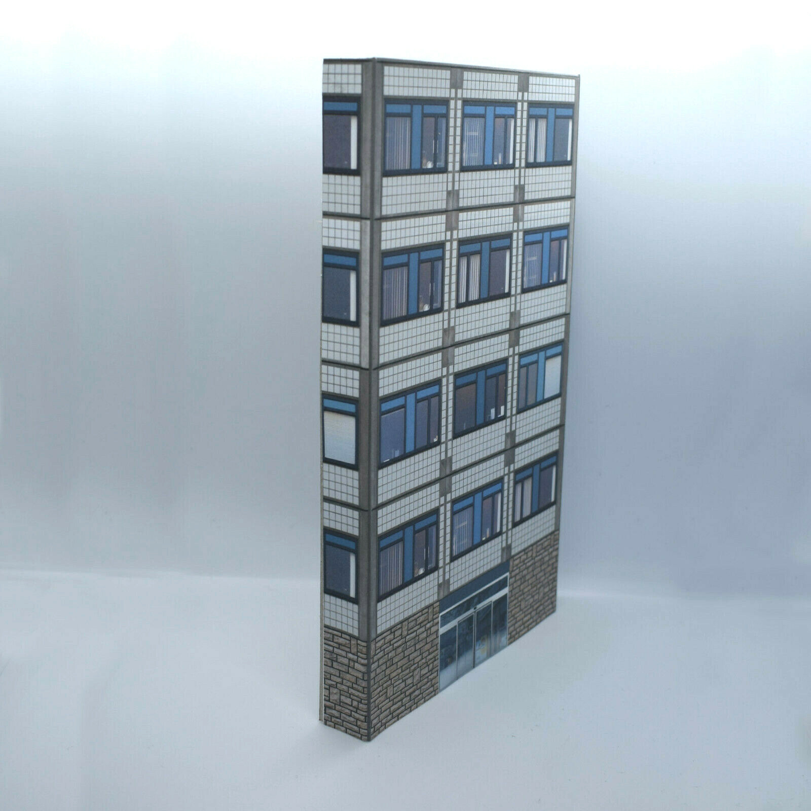 Card Low Relief OO Gauge Building Residential 1/76 Scale 4mm model railway C11