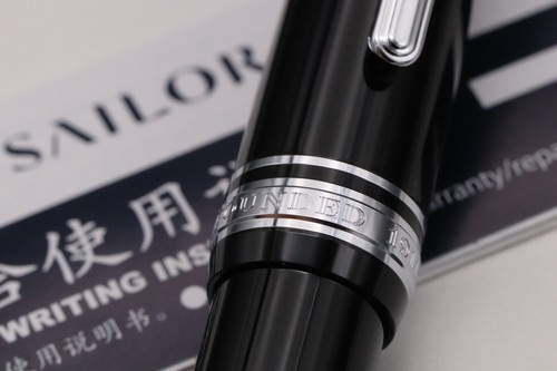 Pluma Estilográfica Sailor Pro Gear Rodio Negro - Imagen 5 de 7