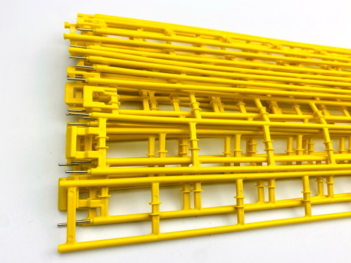 25 Micro Knex Track with Pins Yellow 16" Straight - K'nex Coaster Parts - Picture 3 of 3