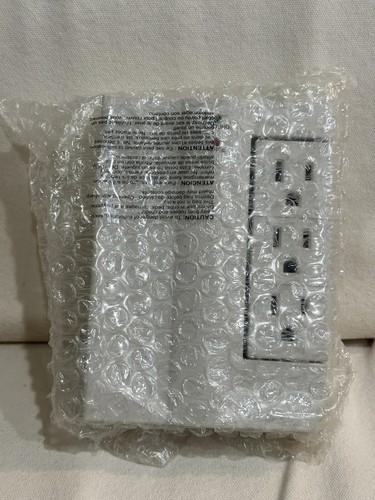 Genuine Side Socket WS Model SS-2 Type 3 Ground Surge 6 Power Supply
