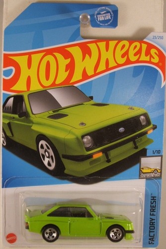 HOT WHEELS #2024-023 Ford Escort RS2000, on US long card (NEW in BLIST) - Picture 1 of 3