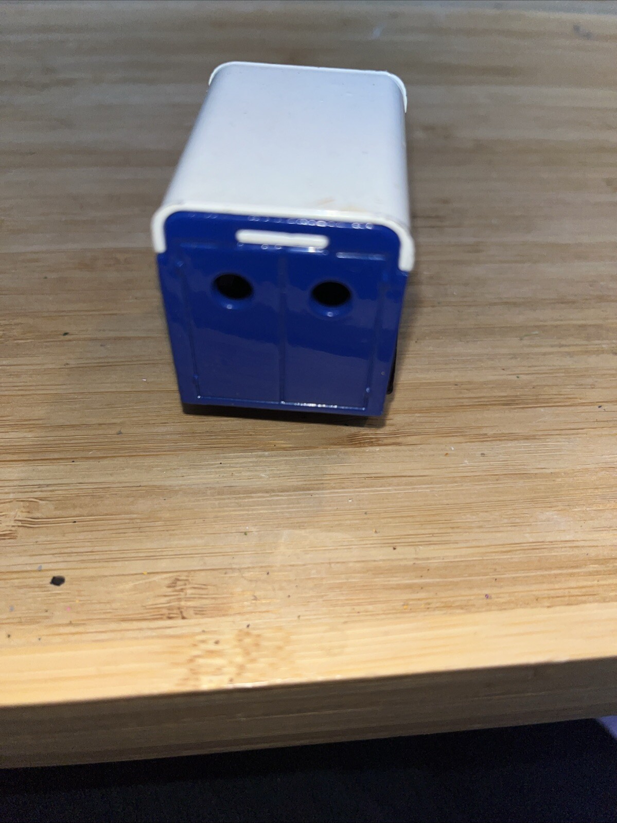 Picture 4 of 5