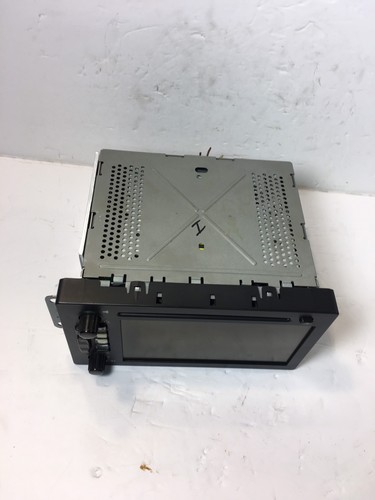 2006 06 GMC Denali EXT UM8 Navigation Radio P/N 15800001 OEM - Picture 4 of 8