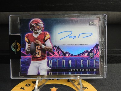 2024 Topps Midnight Jayden Daniels #RHS-JD Horizontal Rookie Autograph ROTY