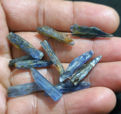 AAA+ Cianita Azul Crudo 11 Piezas Lote Tamaño 20-25 MM Piedras Preciosas Sueltas Ásperas Para Joyería - Imagen 5 de 7