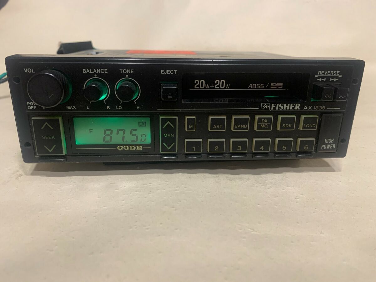 Oldtimer Fisher AX 1835 Autoradio avec cassette MADE IN