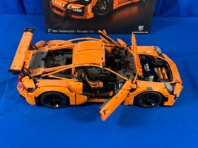 LEGO TECHNIC 42056 PORSCHE 911 GT3 RS 2704 PIECE ABS PLASTIC - FREE SHIPPING