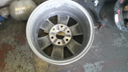 2019-21 SILERADO 1500 17'' 6 SPOKE WHEEL OEM USED STOCK 09148 - Picture 3 of 4