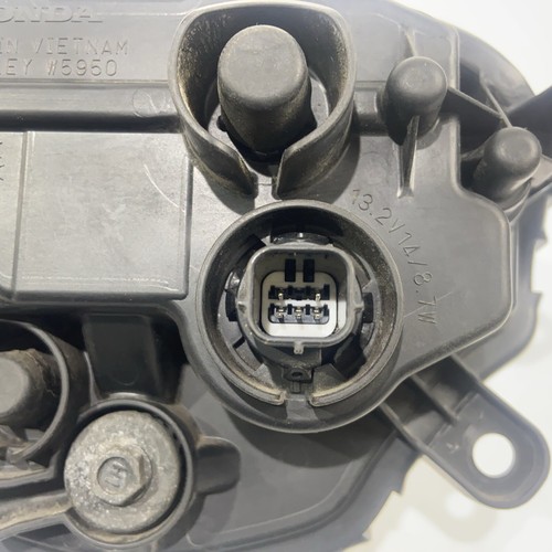 ♻️ Honda SH 125 Mode 2021 - 2024 Front Headlight Head Lamp ♻️ - Picture 13 of 14