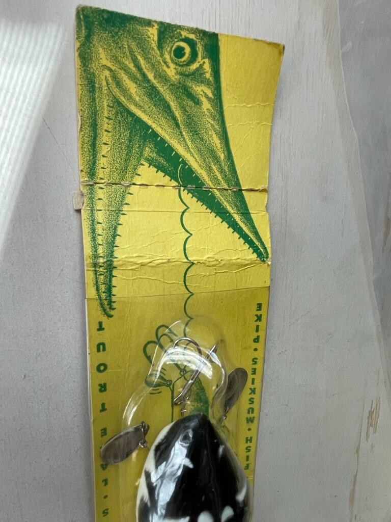 Picture 4 of 6