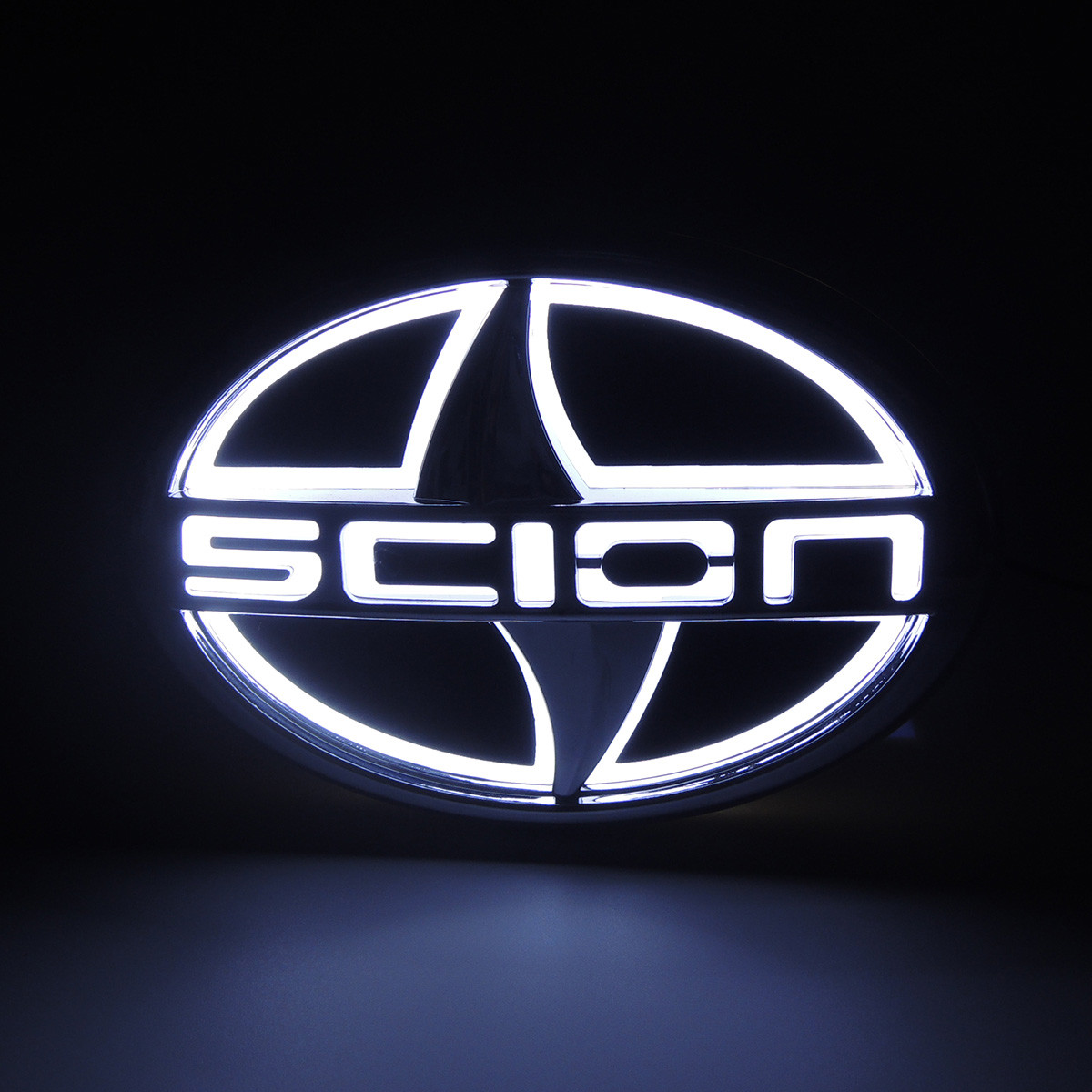 12.5CMX8.5CM) White 5D LED Car Tail Rear Logo Light Badge Lamp