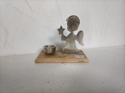 Guardian Angel Candle Holder, Metal Angel Figurine, Aluminium Angel Statue Decor - Picture 2 of 2