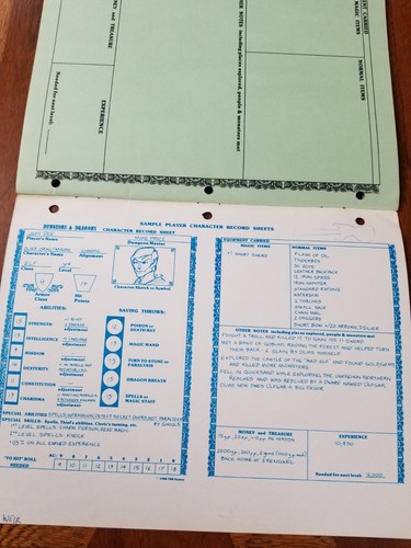 D&D Player Character Record Sheets TSR 9037 - Picture 6 of 7