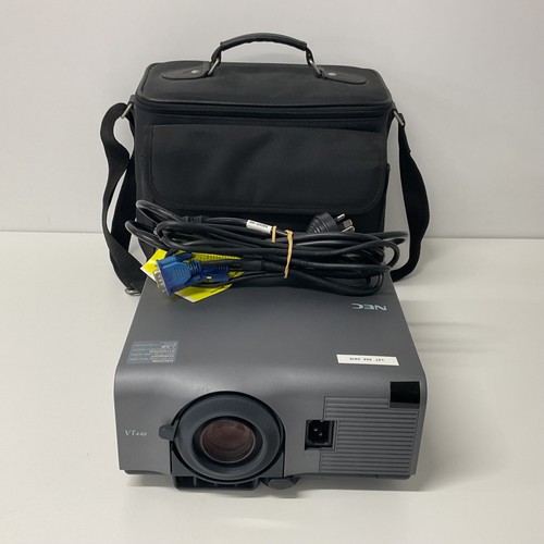 NEC VT440K LCD Desktop Projector w/ Carry Bag & Cords Working (H8) W#632 - Picture 1 of 13