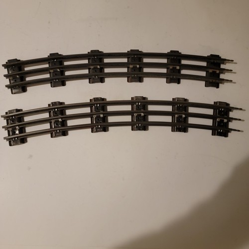 LIONEL O gauge 2 PCS. VINTAGE 072 RADIUS CURVED TRACK WITH PINS - Picture 1 of 1