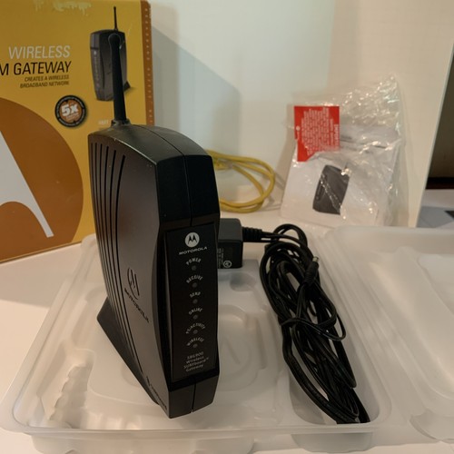 Motorola Wireless Cable Modem Gateway Model SBG900 - Picture 6 of 7