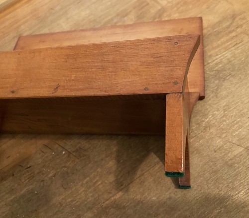 Old Hand Made Wooden Boot Jack End Lift Top Bench Trinket Jewelry Stash Box - Picture 12 of 20