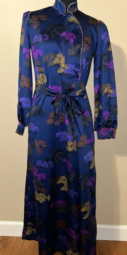 Robe ceinturée CHRISTIAN DIOR Qipao vintage fleurie lounge wear longueur sol taille S/P