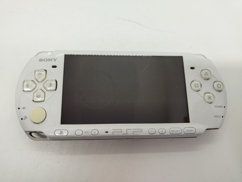 Pearl White Sony PSP 3000 System w/ Charger  [Region Free]  japan Import Good - Picture 2 of 10
