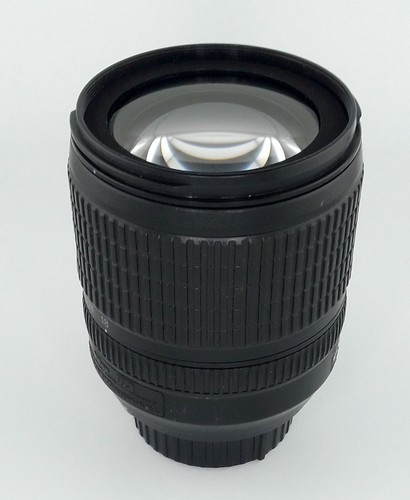 Nikon 18-105mm f/3.5-5.6 AF-S DX VR ED Nikkor Lens - Picture 1 of 7
