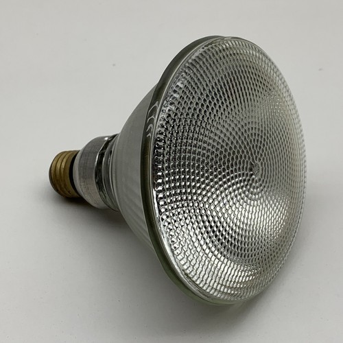 Sylvania MCP70PAR38/U/FL/830 Metal Halide 70W C98/O Flood Lamp Light Bulb 3000K - Picture 6 of 9