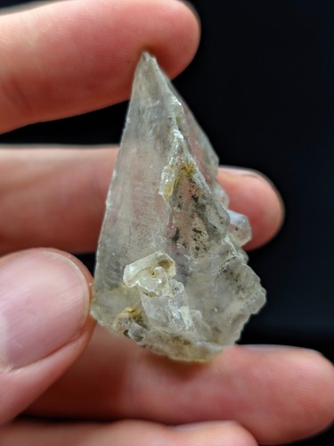 Cristal de yeso 10 g - Único ucraniano. Muestra con propiedades fluorescentes. - Imagen 5 de 6