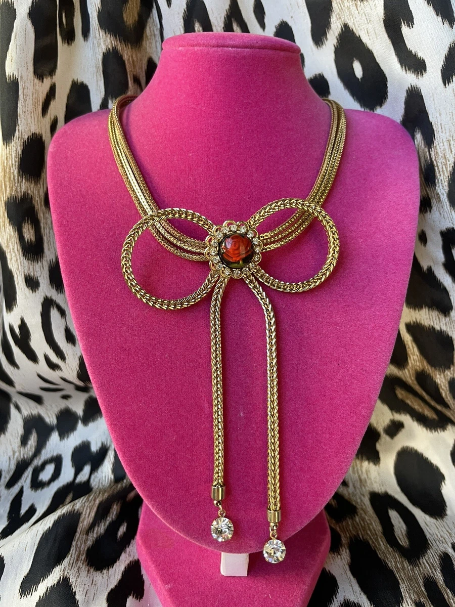 Betsey Johnson Vintage Roses Are Red Carved Rose LARGE Gold Bow Choker Necklace