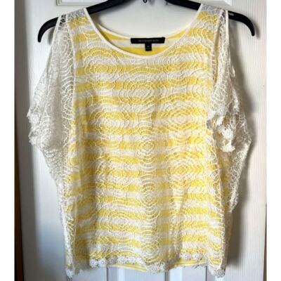 Boundary & Co Women s Yellow/White Striped Lace Top Size XS