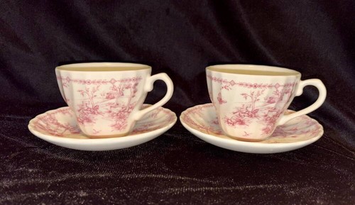2 SETS~QUEENS CHELSEA TOILE~PINK~2-3/4" FLAT CUP & SAUCER~VERY EXC - Picture 1 of 3