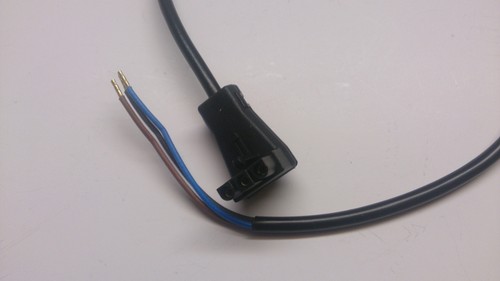 Satronic Anschlusskabel, Netzkabel Winkel für IRD Flammenfühler 7236001 - Bild 2 von 2