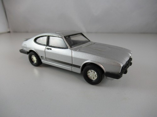 Corgi Ford Capri 3.0s - Picture 2 of 4