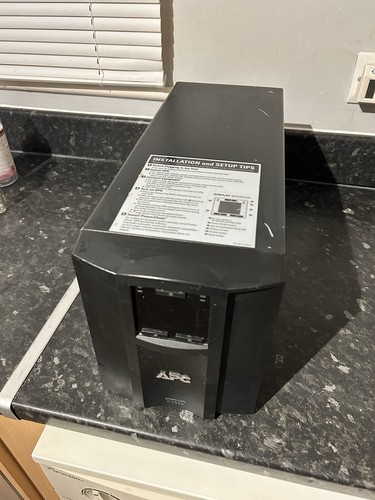 APC Smart-UPS C1500 - Picture 3 of 5