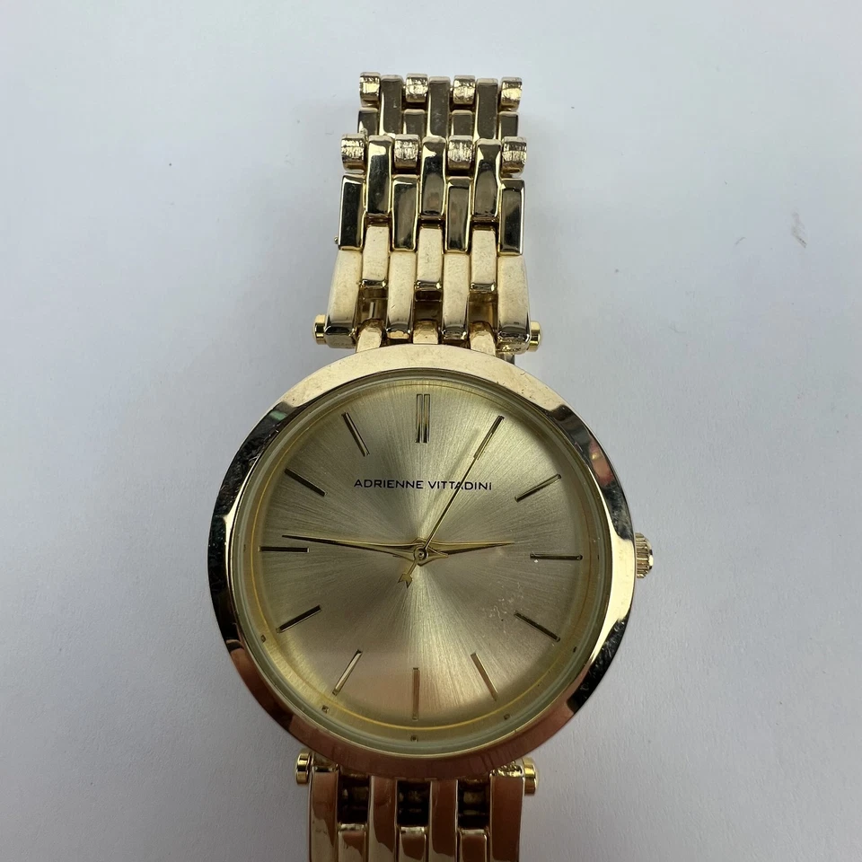 Adrienne Vittadini Gold Tone Link Watch ADST1259 NWT – MSRP $125 Foto 2 de 4