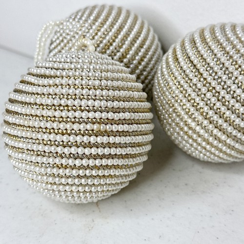 Vtg Set Of 3 Faux Pearl Decoration Ornament Christmas White Pearl & Gold Beaded - Picture 5 of 8