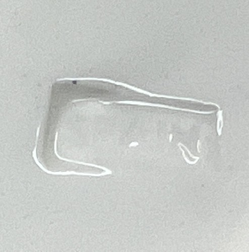 Vtg Spain Woven Ceramic White Favor Dish Bread Applied Fruit 8"WideX1 1/4"Tall - Picture 9 of 9