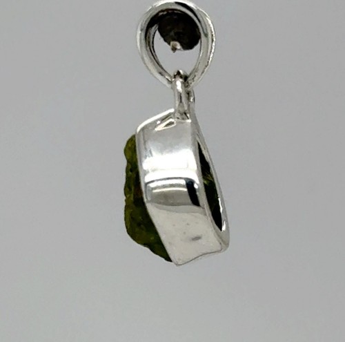 Colgante PERIDOTO Verde Piedras Preciosas Corte Natural y Áspero PLATA ESTERLINA 925 901-He - Imagen 8 de 9