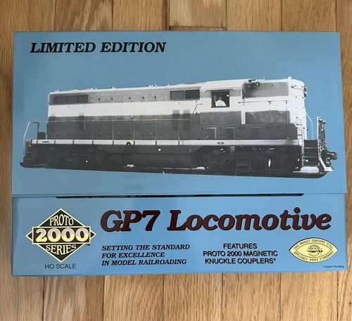 PROTO 2000 LIMITED EDITION HO SCALE #23588 GP7 NEW YORK CENTRAL #5688