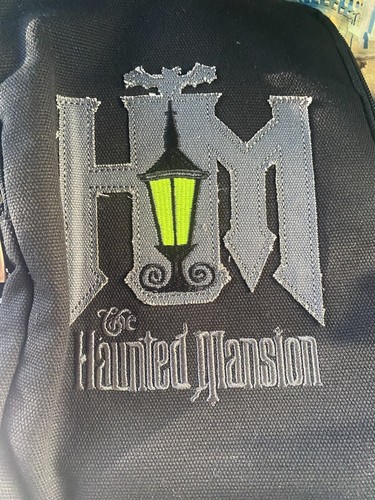 NUEVO con ETIQUETAS DISNEY PARKS MANSIÓN EMBRUJADA MOCHILA DE CABESTRILLO CON CORREA - Imagen 9 de 11