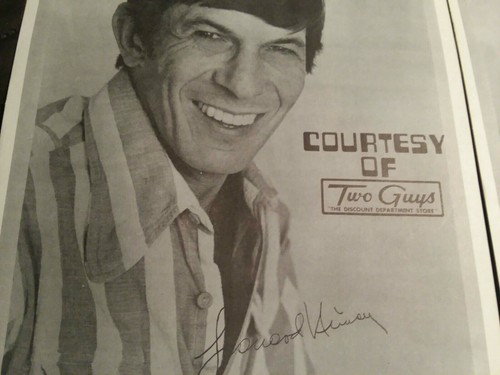 LEONARD NIMOY TWO GUYS NJ Dept Store '76 PHOTO PROMO Bagged Boarded STAR TREK - Picture 2 of 6
