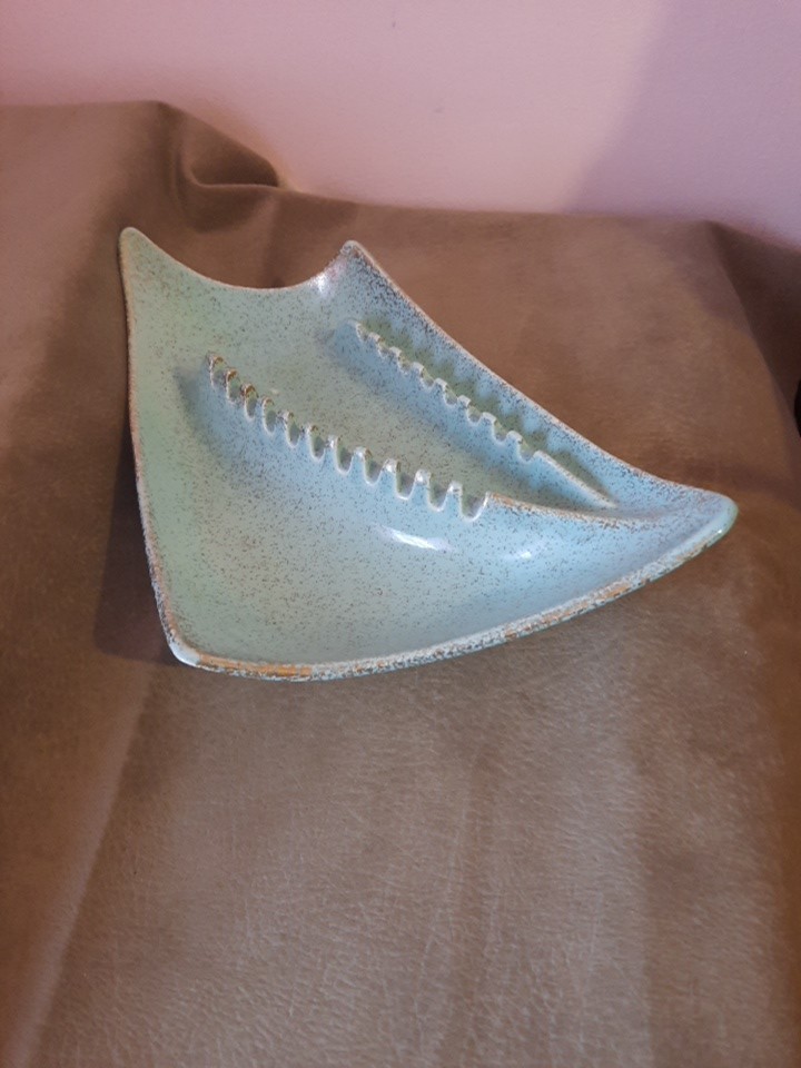 Picture 2 of 10