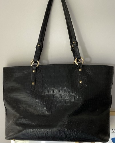 Bolso de hombro mediano de cuero en relieve de cocodrilo negro Brahim Alden - Imagen 8 de 10