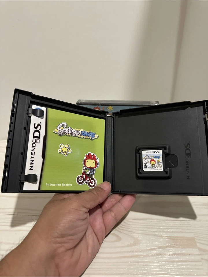 Scribblenauts and Super Scribblenauts (Nintendo DS Bundle) - CIB, Tested - Image 3 of 4